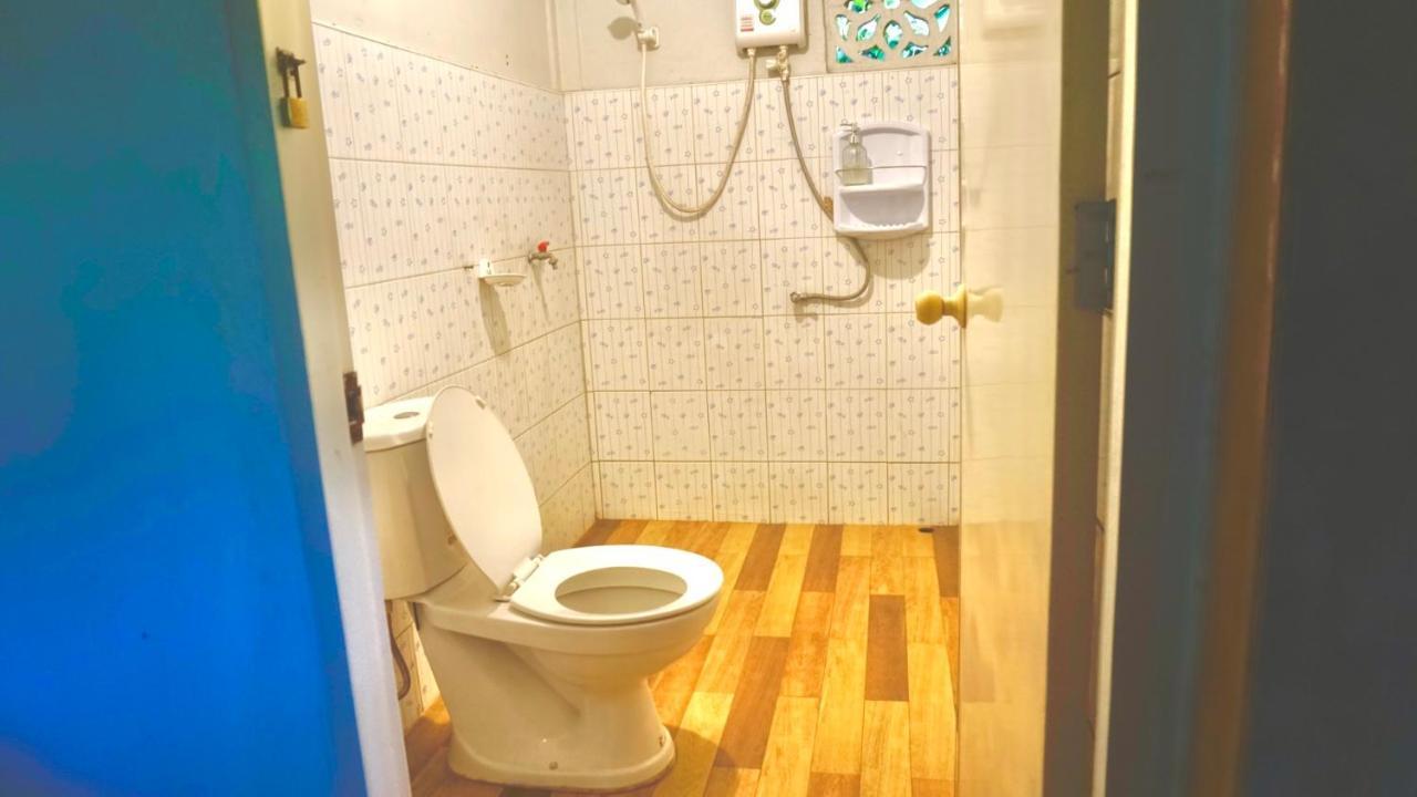 Tanachporn Homestay ธนัชพร โฮมสเตย์ เมืองจันทบุรี Eksteriør bilde