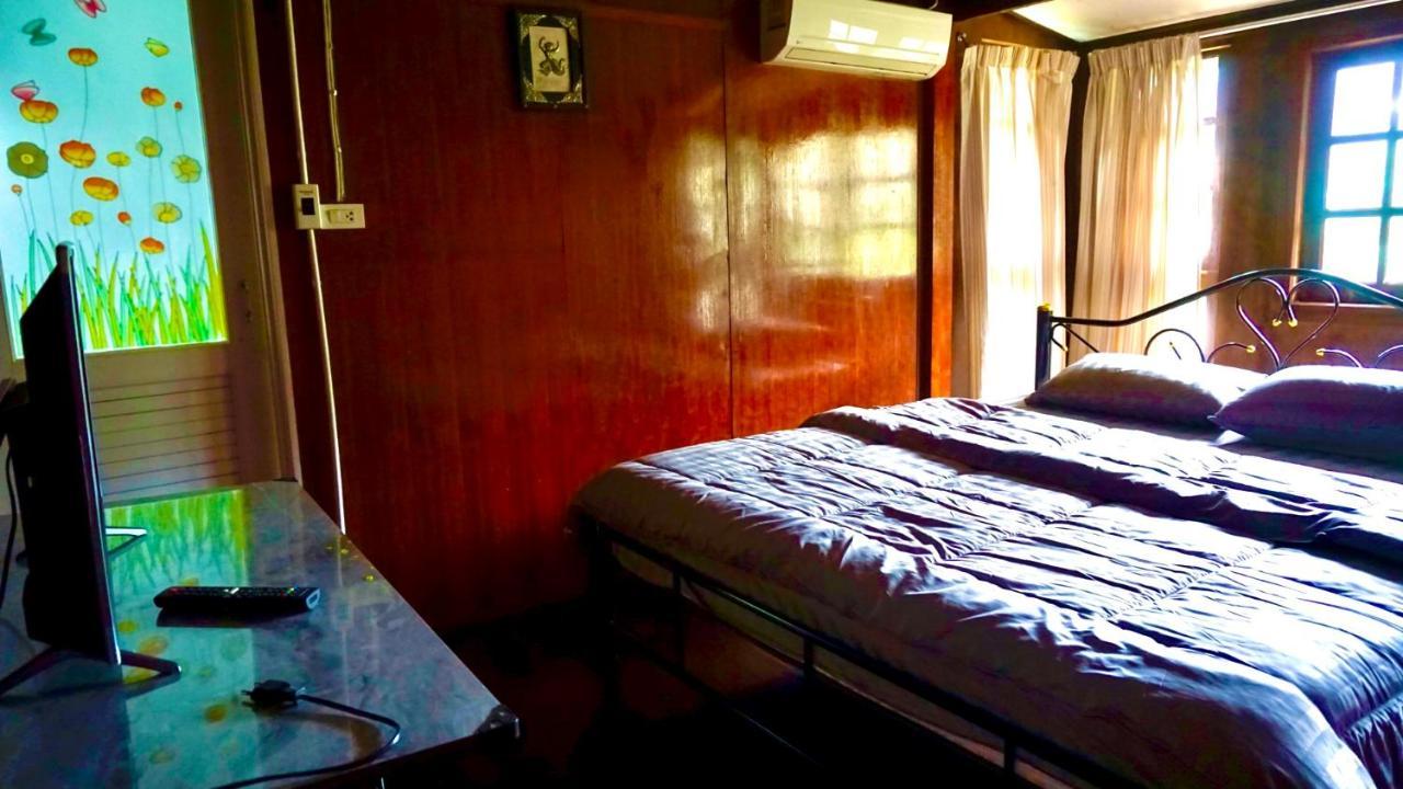 Tanachporn Homestay ธนัชพร โฮมสเตย์ เมืองจันทบุรี Eksteriør bilde